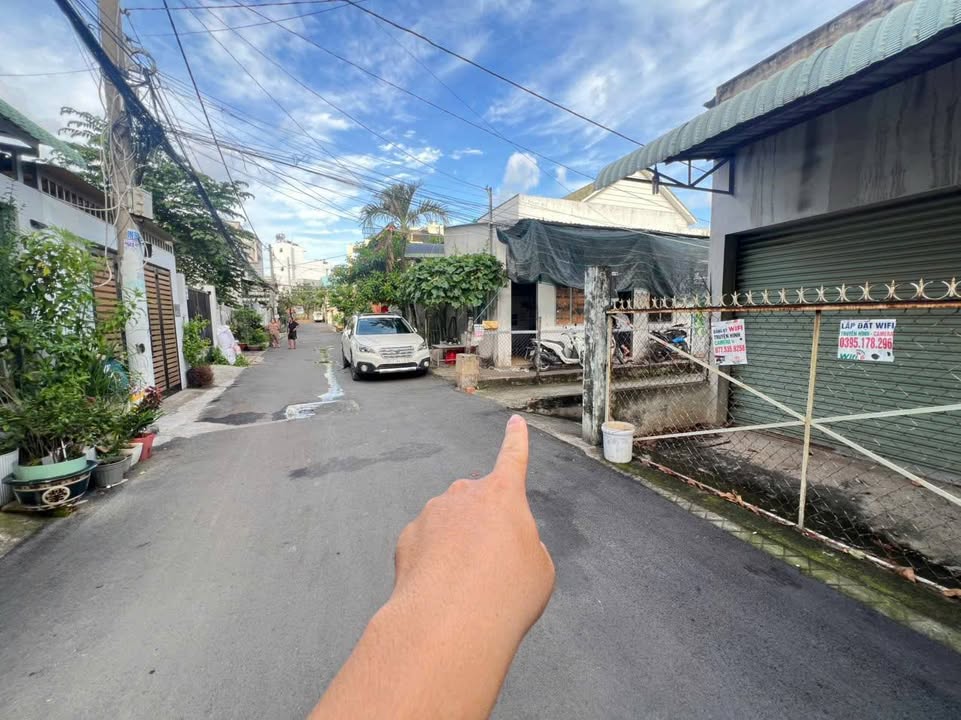 Lô đất Trường Thọ Thủ Đức 200m² giá 7.5 tỷ - Đầu tư sinh lời ngay!