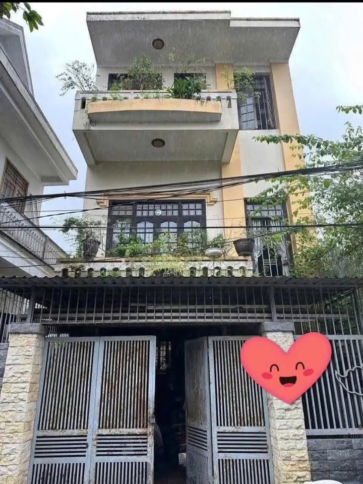 Nhà 3 tầng cho thuê tại kiệt ô tô Phan Bội Châu, TP Huế - Giá chỉ 7.5 triệu/tháng!