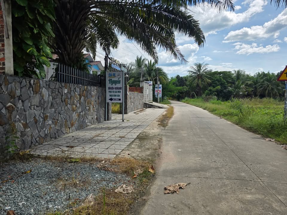 Đất thổ cư Tân Châu 400m² giá 1.5 tỷ - Gần chợ Tân Châu, chính chủ!