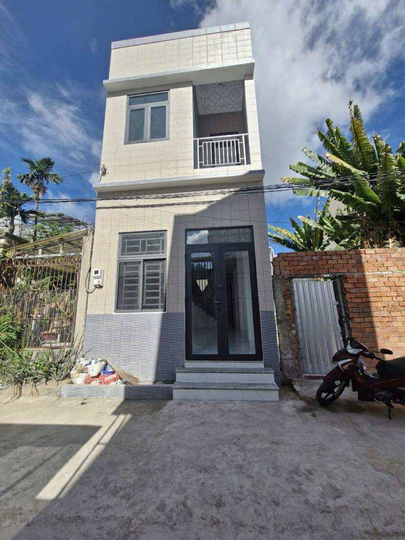 Nhà cho thuê quận Ninh Kiều 160m² giá 8 triệu - Thích hợp làm văn phòng