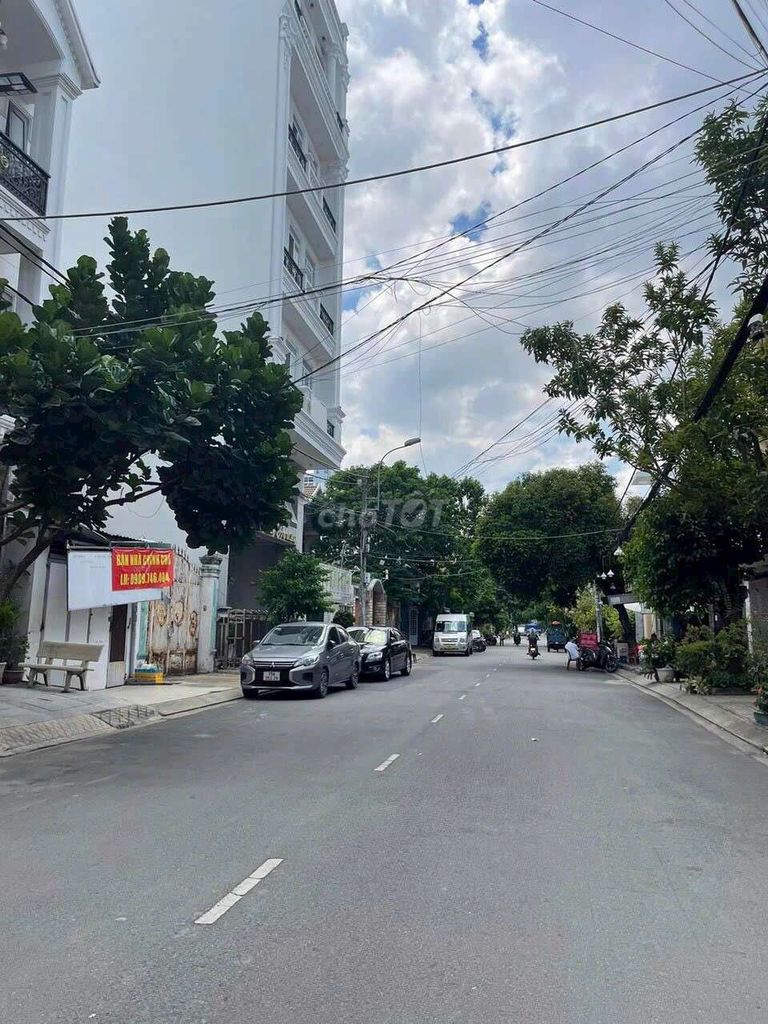 Nhà Mặt Tiền Đường Số 3, Khu Trung Sơn 100m² giá 14.5 tỷ - Vị trí đắc địa!