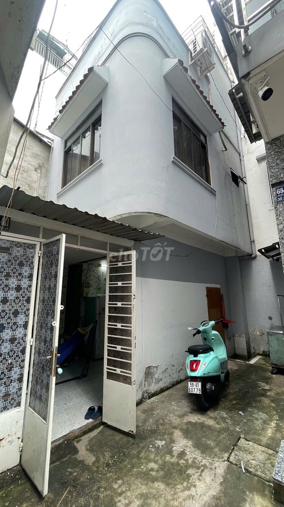 Bán nhà Nguyễn Đình Chiểu, P4, Phú Nhuận 17m² - Ngay chợ, giá tốt!