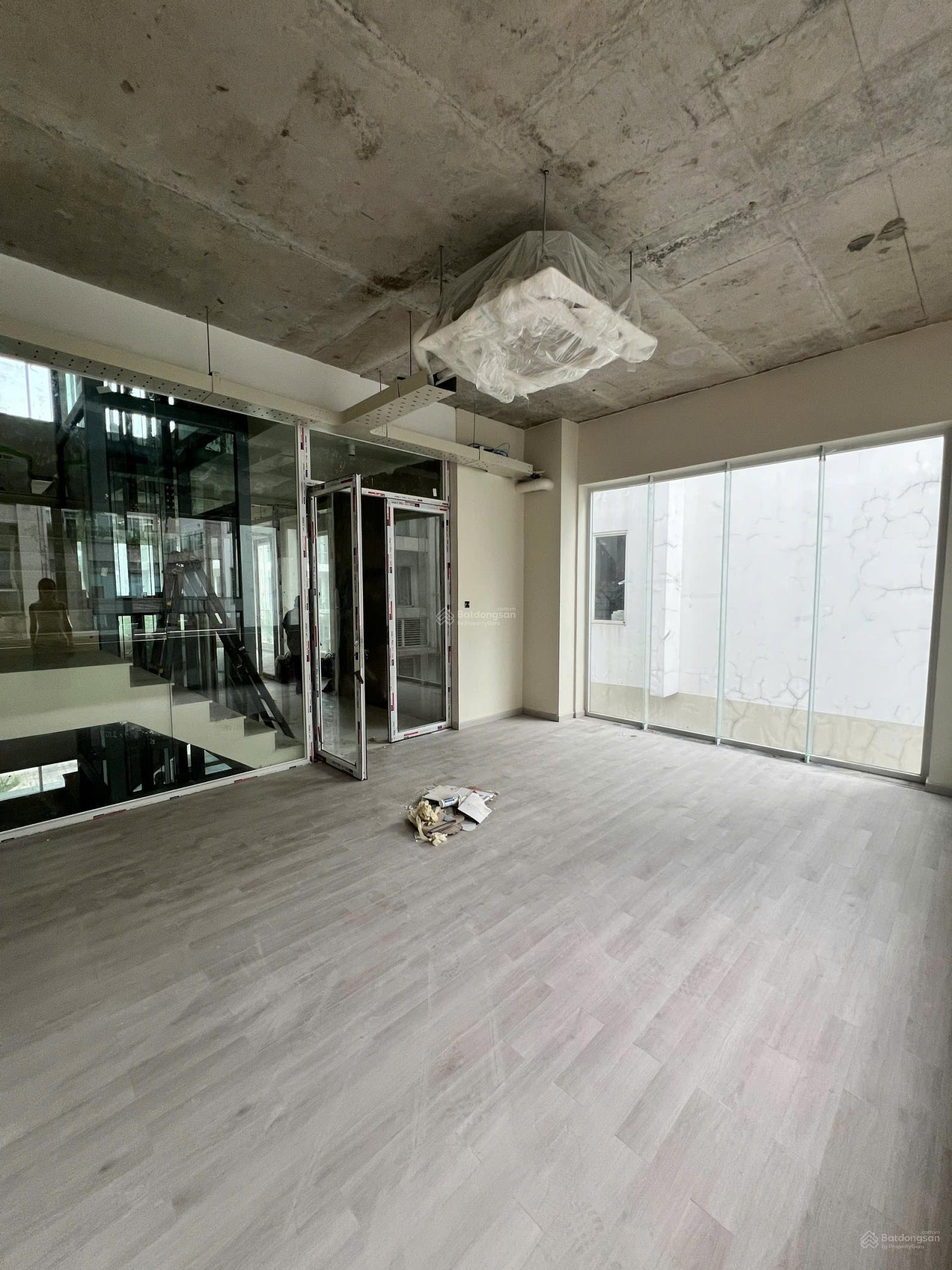 Cho thuê shophouse 80m² tại Sari Town, Quận 2 chỉ 30 triệu - Kinh doanh sinh lời ngay!