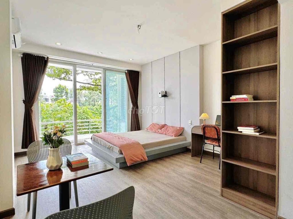 Căn hộ studio - 1 phòng ngủ gần sân bay Tân Sơn Nhất, 35m² - Tiện nghi đầy đủ, giá tốt