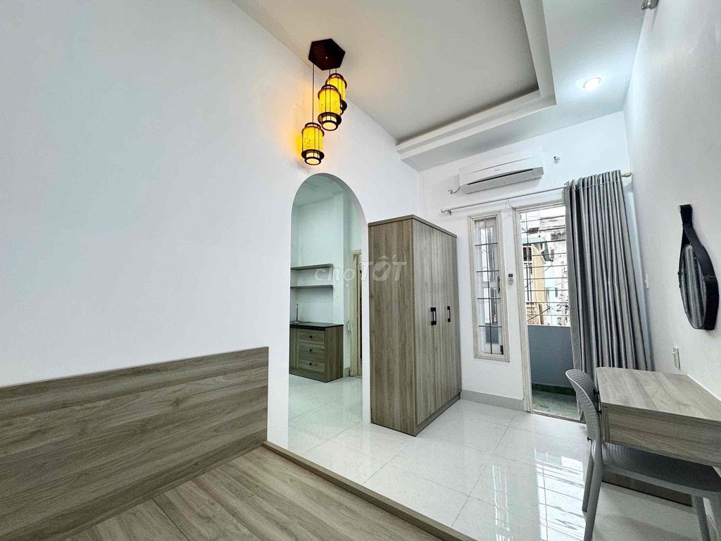 Căn hộ cho thuê 1PN ban công - Studio full nội thất mới 100% chỉ 5.8 triệu