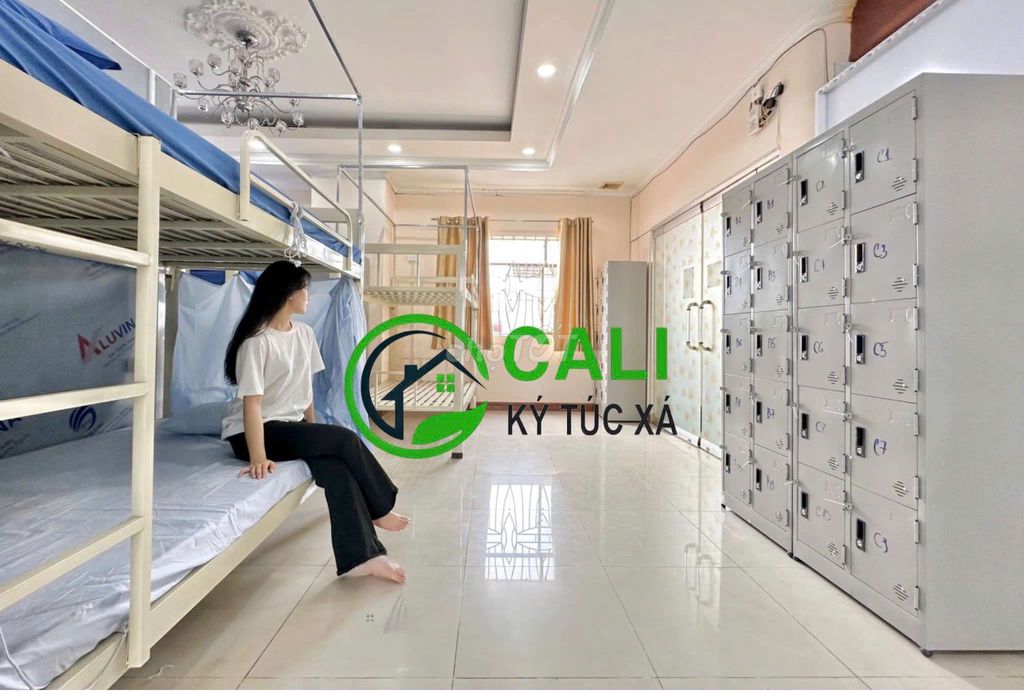 Chính chủ cho thuê KTX giá rẻ tại Quận 11 - Chỉ 800K/tháng, đầy đủ tiện ích!
