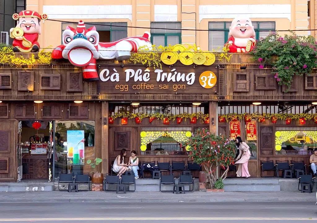 Nhà cho thuê đường Nguyễn Thị Thập Quận 7 - Diện tích 300m² - Giá chỉ 120 triệu/tháng!