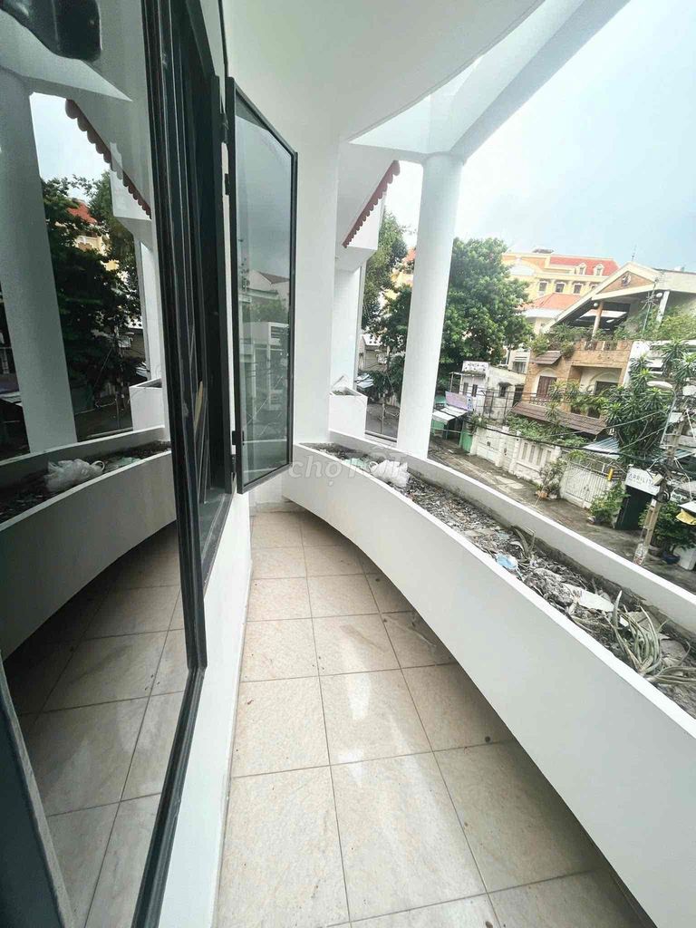 Căn hộ 3T Luxury tại Bình Thạnh 30m² giá chỉ 8 triệu - Không gian sống lý tưởng!