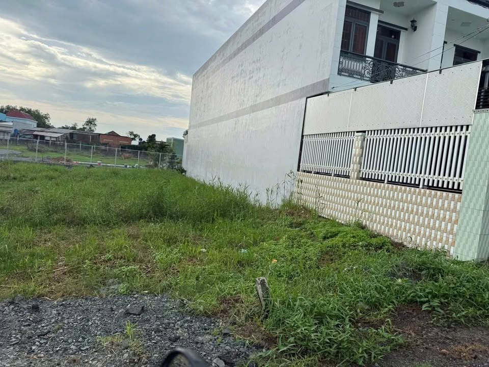 Đất nền Trảng Bàng 240m² giá 1.2 tỷ - Mặt tiền chợ Lộc Hưng, xây dựng tự do!