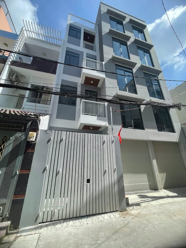 Nhà mới xây 2025 hẻm xe hơi Tô Hiến Thành 66m² giá 13.5 tỷ - Đầu tư sinh lời ổn định!