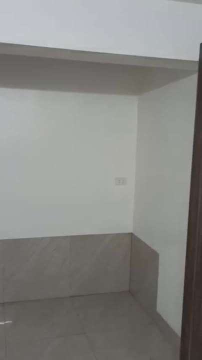 Phòng cho thuê phố Chùa Láng 40m² giá 4 triệu - Đầy đủ nội thất cơ bản!