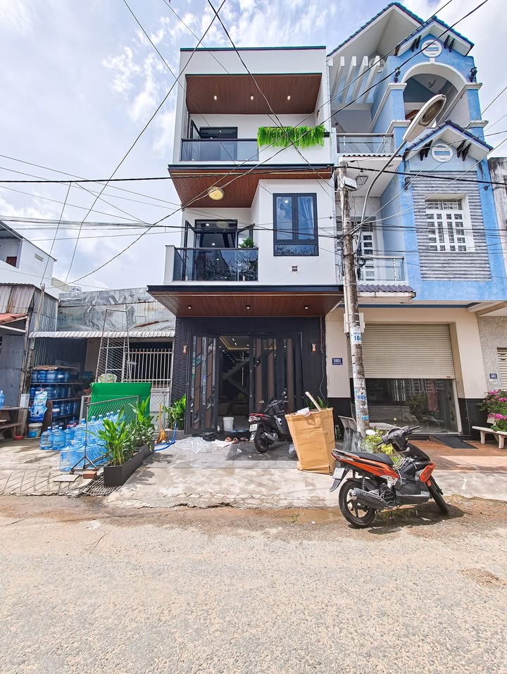 Nhà mặt tiền đường B1, phường Tân An, 74m² giá 6.3 tỷ - Phù hợp vừa ở vừa kinh doanh!