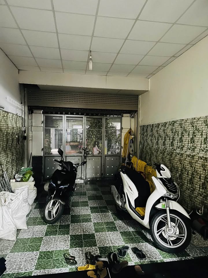 Nhà nguyên căn cho thuê tại Phường Tân Thới Hiệp, Quận 12 - Tiện ở và kinh doanh!