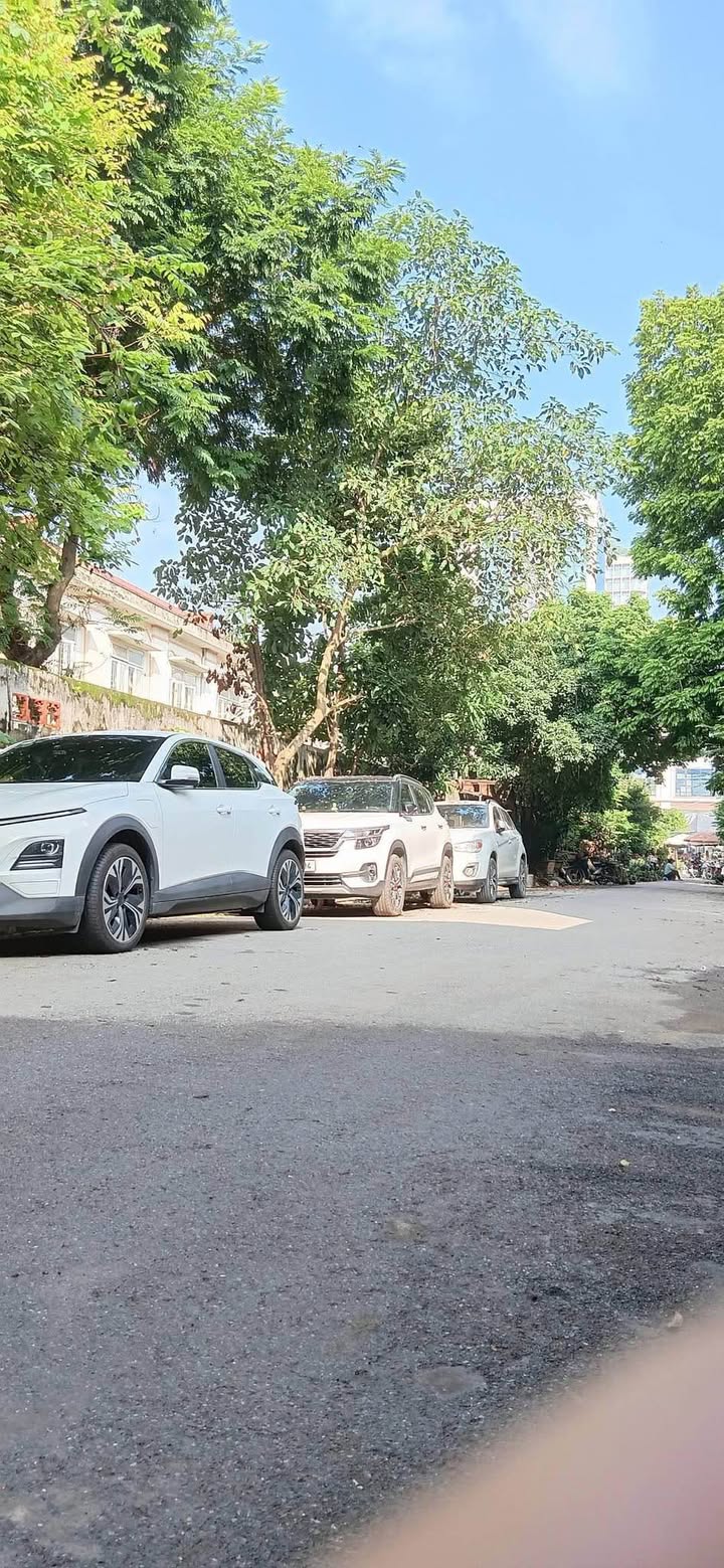 Đất nền Vạn Phúc, Hà Đông 63m² giá 12.6 tỷ - Đầu tư sinh lời ngay!