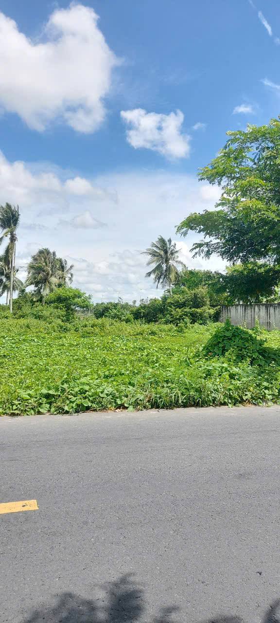 Đất nền mặt tiền Phạm Hùng, Sóc Trăng, 400m², giá 3 tỷ - Cơ hội đầu tư hấp dẫn!