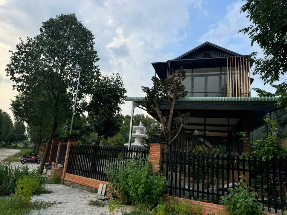 Cho thuê nhà vườn 642m² trên đường Mỹ Phước Tân Vạn - Không gian sống tiện nghi và thoáng mát!
