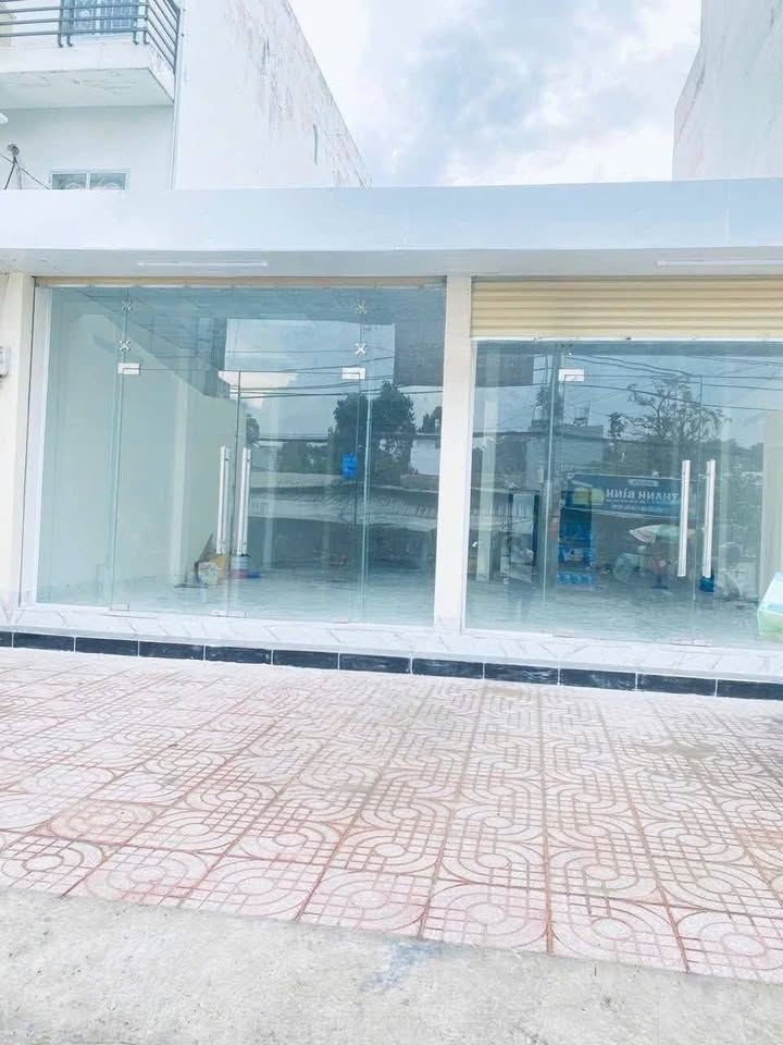 Nhà Mặt Tiền Kinh Doanh Hoàng Hữu Nam Thủ Đức 250m² - Đầu Tư Sinh Lời Ngay!