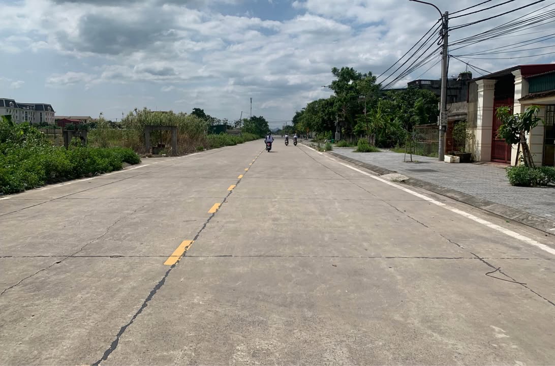 Đất mặt đường Trần Quang Khải, Ninh Sơn 125m² giá 5 tỷ - Đầu tư sinh lời ngay!