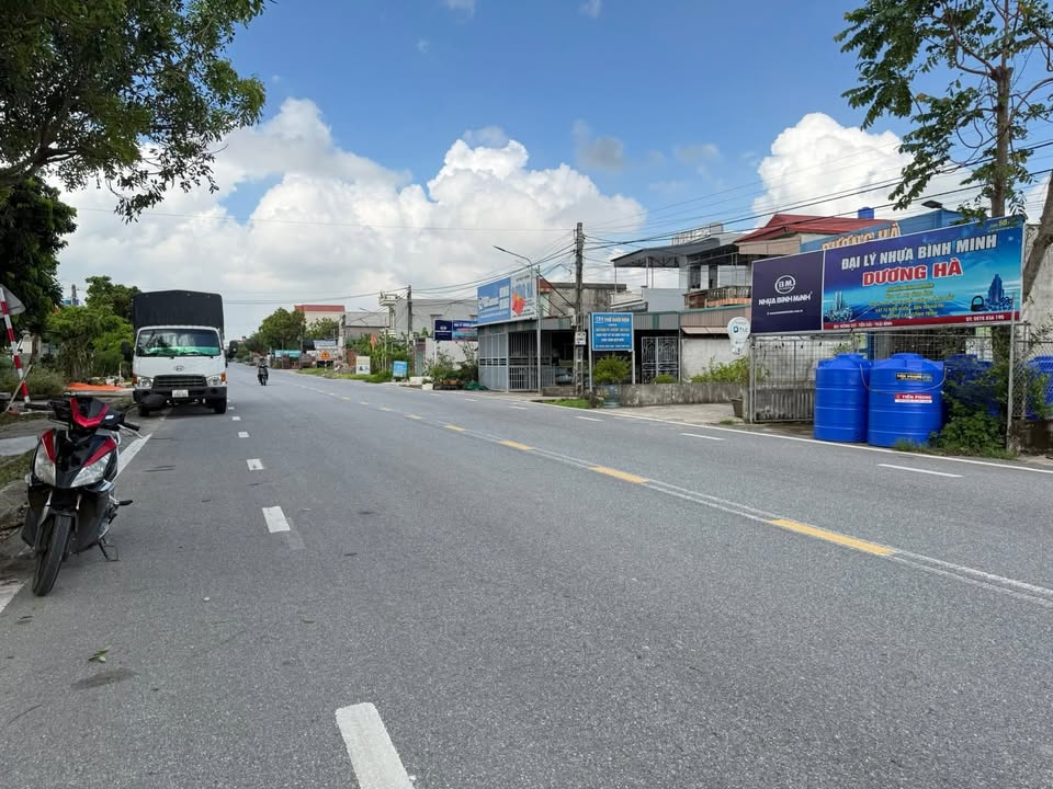 Đất mặt tiền Đông Lâm Tiền Hải 200m² giá 3 tỷ - Cơ hội đầu tư hấp dẫn!