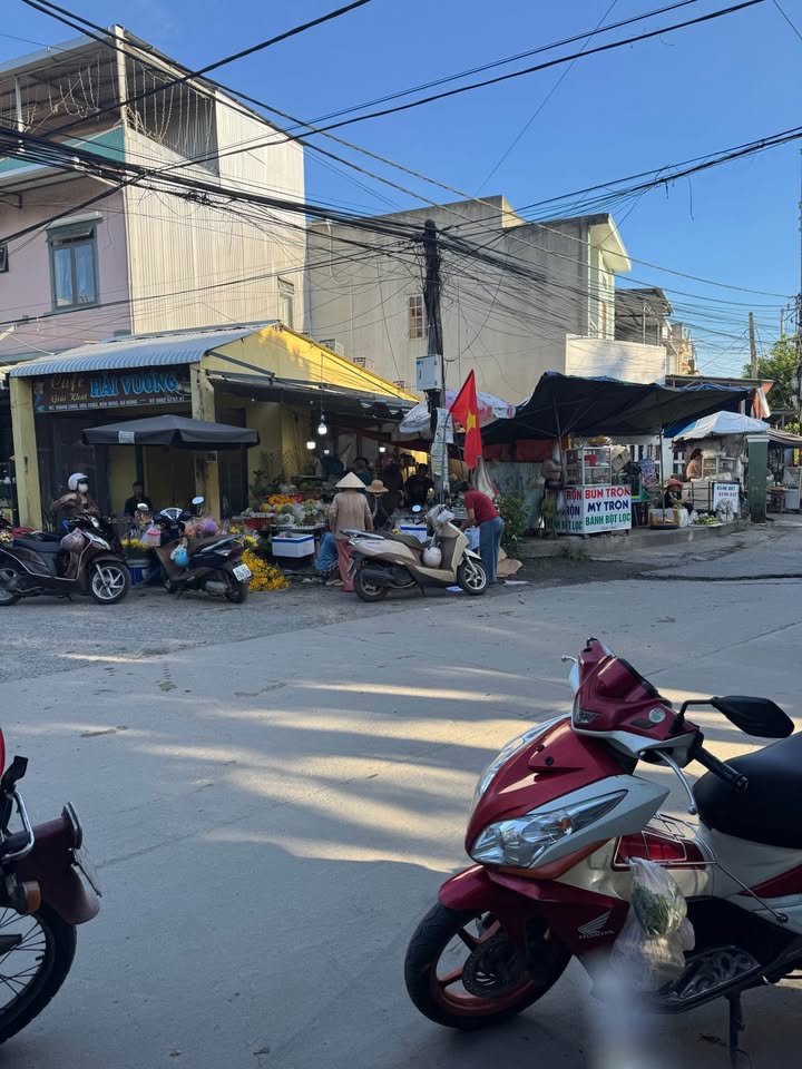 Đất nền Hòa Xuân Đà Nẵng 110m² giá 5.17 tỷ - Lô đất hai mặt tiền thông thoáng!