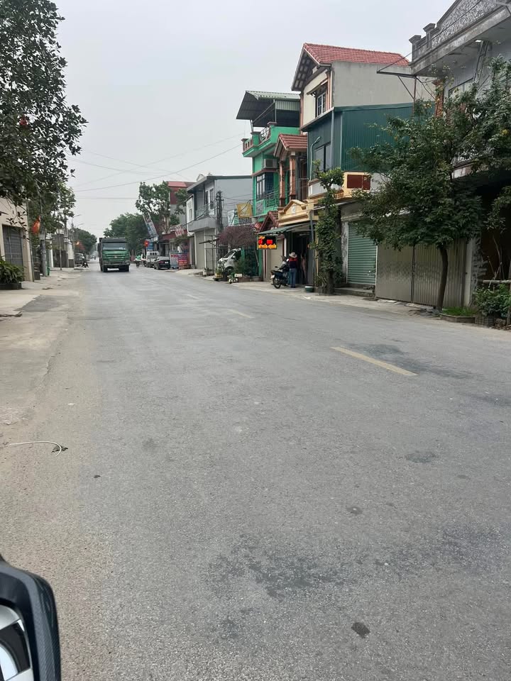 Đất mặt tiền Tân Việt, Bình Giang 75m² giá 2 tỷ - Kinh doanh thuận lợi!