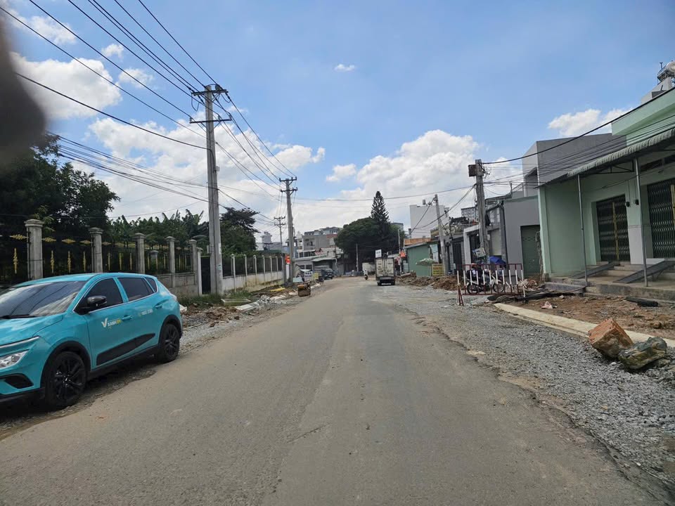 Bán FrontHouse mặt tiền Nguyễn Thiện Thuật, Đông Hòa, 265m² giá 10.5 tỷ - Kinh doanh đắc địa!