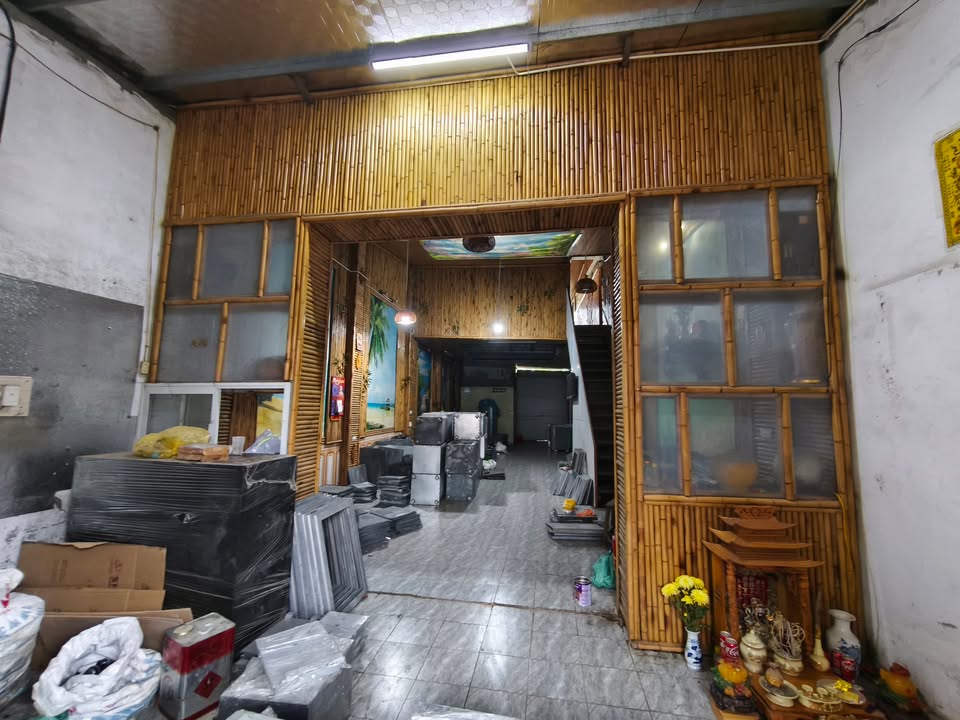 Cửa hàng cho thuê mặt tiền đường Tiền Phong 200m² - Vị trí đắc địa cho kinh doanh!