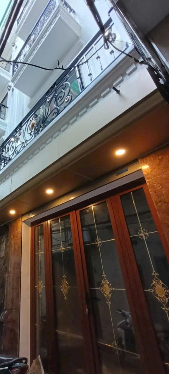 Nhà phố Nghĩa Dũng, Ba Đình 25m² giá 5.5 tỷ - Ô tô vào tận cửa!