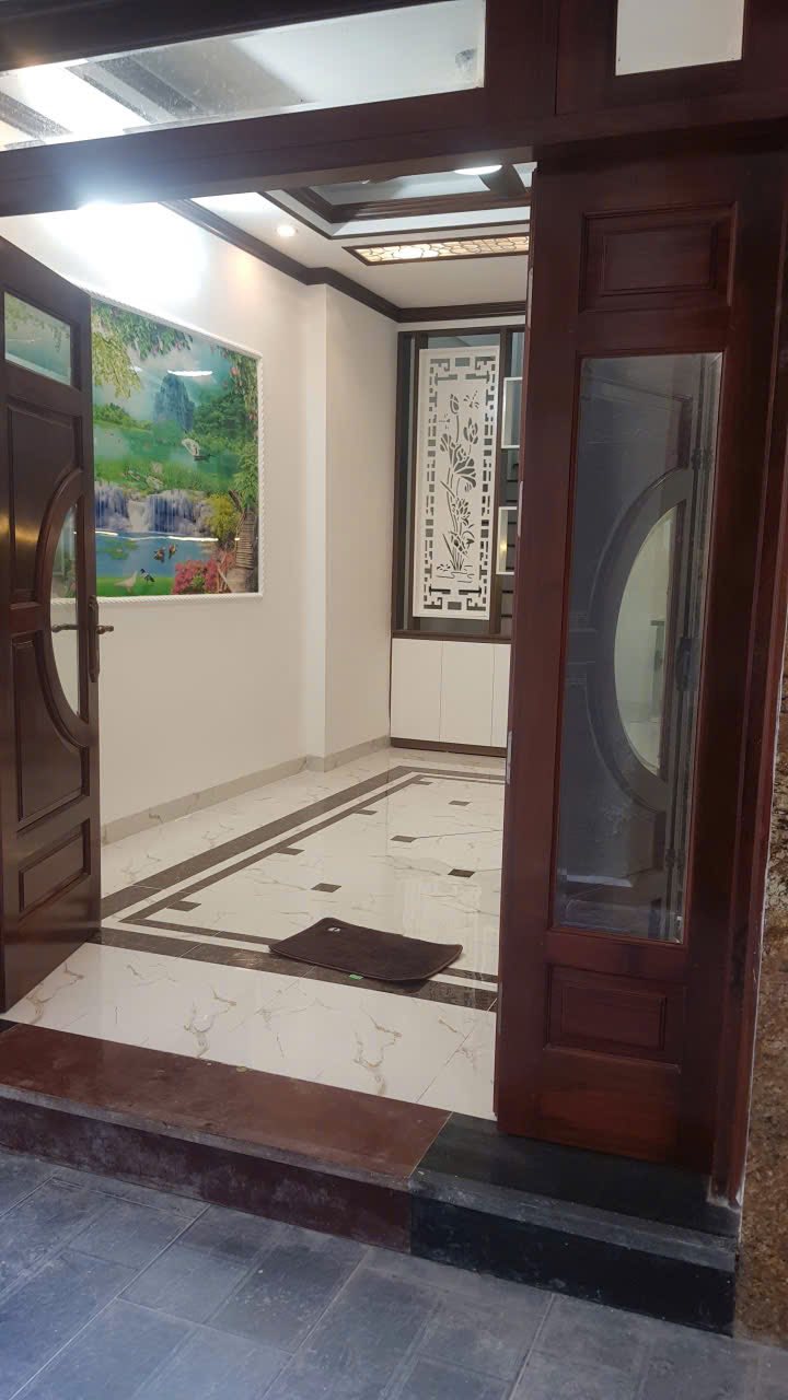 Nhà 4 tầng mới xây tại ngõ 192 Kim Mã, 30.5m² giá 9.8 tỷ - Thương lượng ngay!