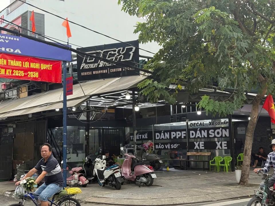 Cho thuê mặt bằng mặt tiền đường Phạm Văn Bạch, Gò Vấp 130m² - Kinh doanh thuận lợi!