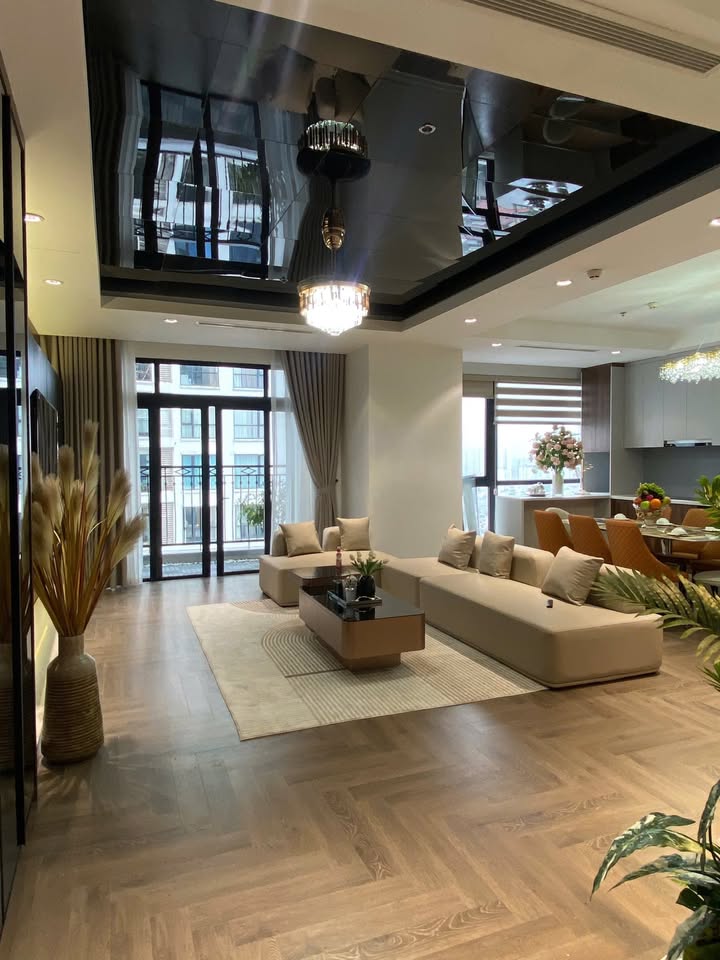 Căn hộ Royal City 72 Nguyễn Trãi 181m² giá 20 tỷ - Sẵn sàng vào ở!