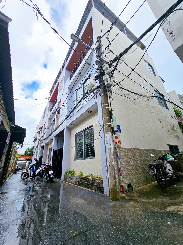 Nhà 3 Tầng 2 Mặt Kiệt Đường Hà Huy Tập 60m² giá 4.95 tỷ - Thích hợp cho gia đình đông thành viên!