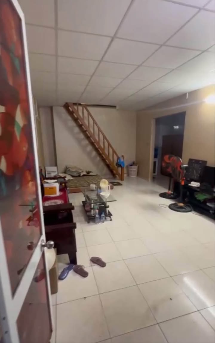 Nhà riêng Hàng Kênh 35m² giá 1.87 tỷ - Đầy đủ tiện ích sống gần trung tâm!