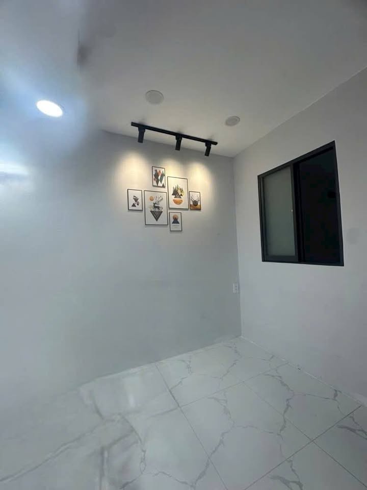 Nhà riêng tại Bình Tân 24m² giá 2.6 tỷ - Sổ hồng riêng, xây mới!