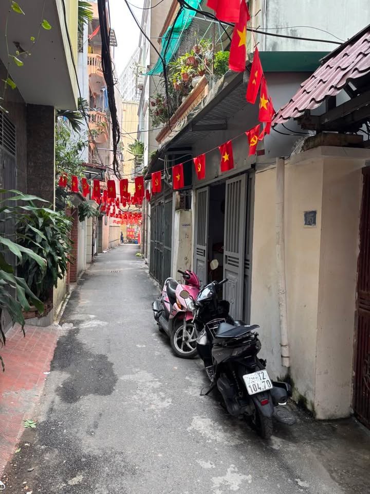 Nhà riêng Xuân La, Tây Hồ 32m² giá 6.1 tỷ - Mặt ngõ nông, không ngập nước!