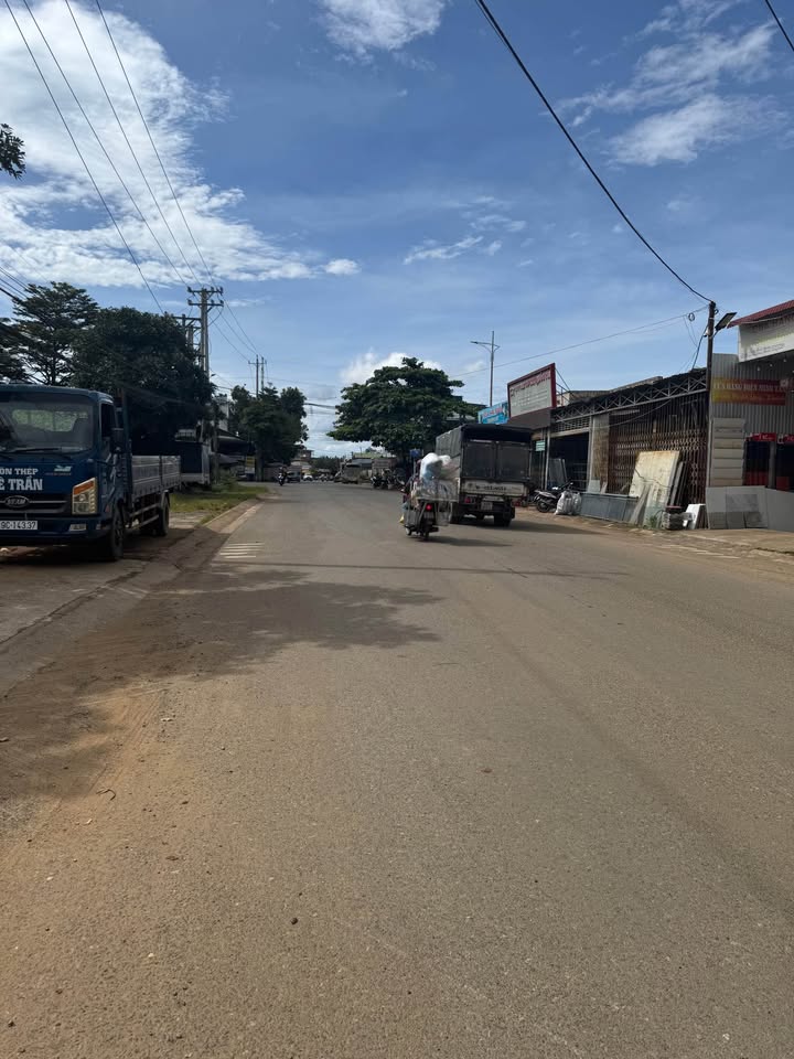 Đất thổ cư 110m² đường Trần Bình Trọng, Đức Trọng chỉ 2.2 tỷ - Cơ hội đầu tư tuyệt vời!