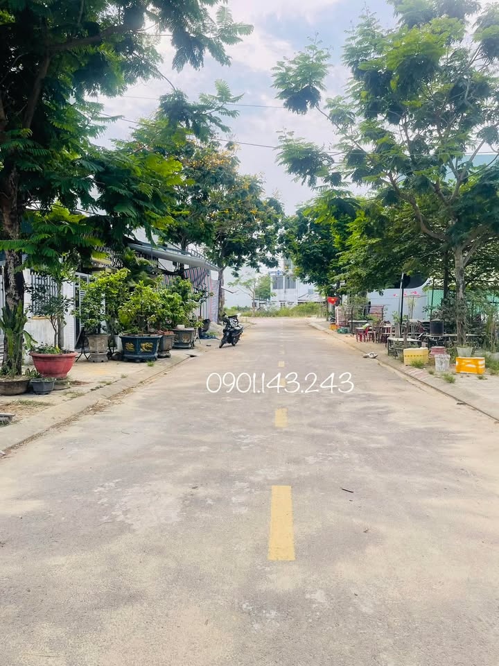 Đất nền mặt tiền Lương Ngọc Quyến, Quảng Phú, 107m² - Giá chỉ 1.6 tỷ!