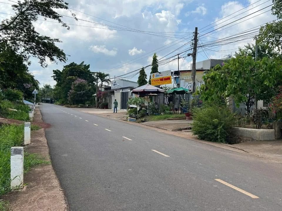 Đất nền Suối Cam, Đồng Xoài 290m² giá 1.35 tỷ - Cơ hội đầu tư tuyệt vời!