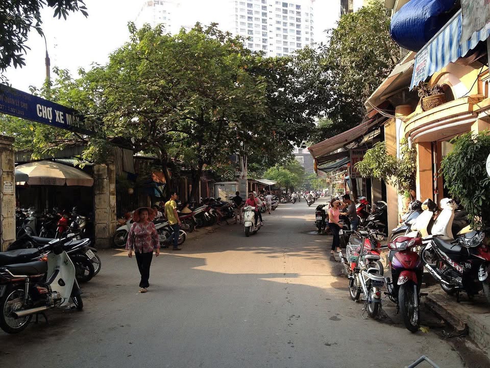 Nhà nguyên căn 4 tầng Chùa Hà 55m² - Giá chỉ 20 triệu/tháng