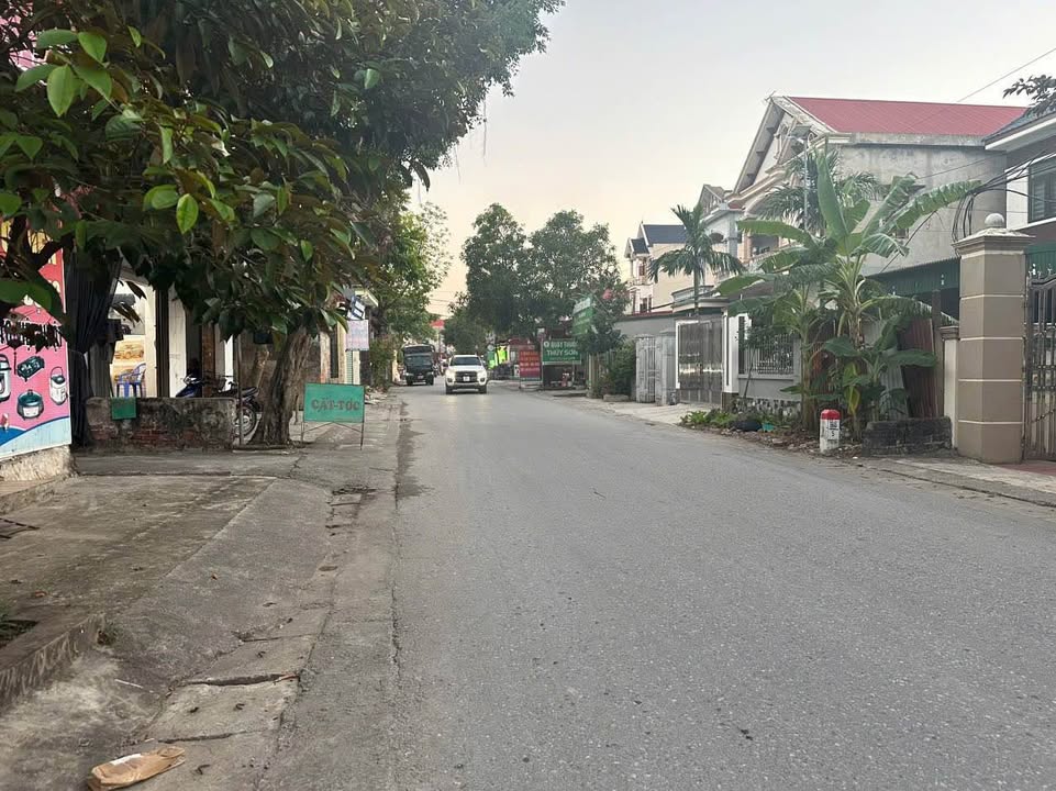 Đất mặt đường 200, xã Nguyễn Trãi, huyện Ân Thi 135m² giá 3.8 tỷ - Kinh doanh ngay!