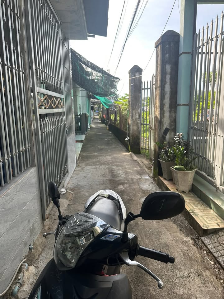 Nhà bán gấp tại đường Tây Hoà, Trảng Bom, 40m² chỉ 270 triệu - Cơ hội đầu tư tuyệt vời!