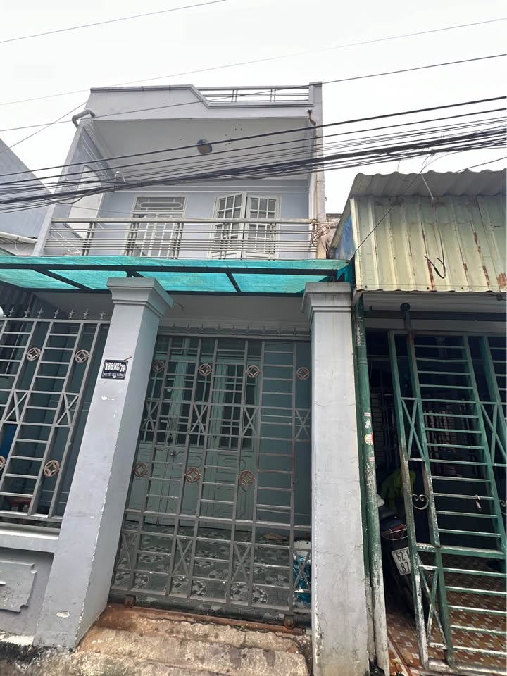 Nhà cho thuê 2 tầng mặt tiền đường Tú Quì, Đà Nẵng - Giá chỉ 6 triệu/tháng!