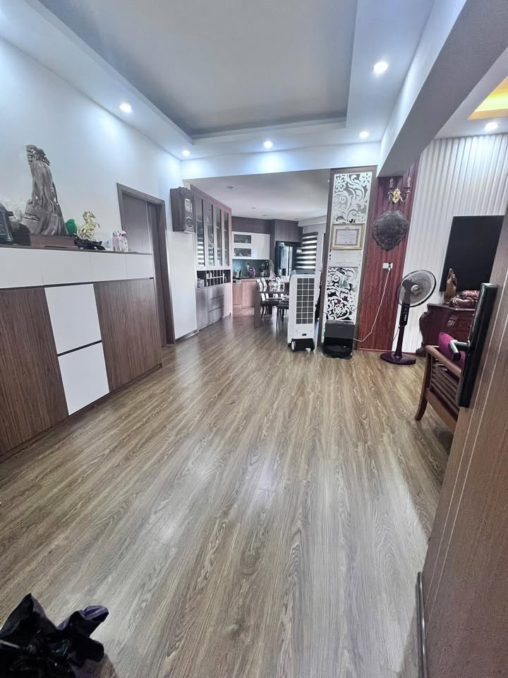 Căn hộ Khu TP Giao Lưu - Phạm Văn Đồng 75m² giá 5.5 tỷ - Sẵn sàng vào ở!