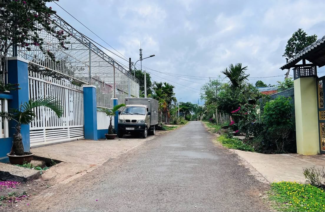 Đất thổ cư Mậu Thân, Tân An 99m² giá 1.3 tỷ - Mặt tiền nhựa thông thoáng!