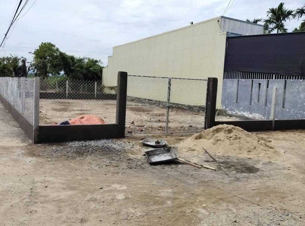 Đất nền Quảng Phú 240m² giá 1.6 tỷ - Hẻm ô tô thông thoáng