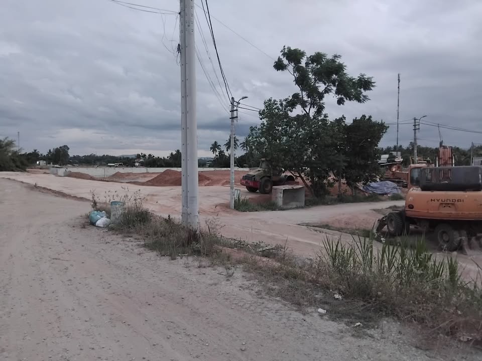 Đất nền Nghĩa Hà 150m² giá 600 triệu - Đường ô tô vào tận nơi!