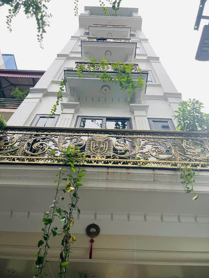 Nhà 7 tầng Phú Diễn 30m² giá thỏa thuận - Thang máy hiện đại, ô tô tránh nhau!