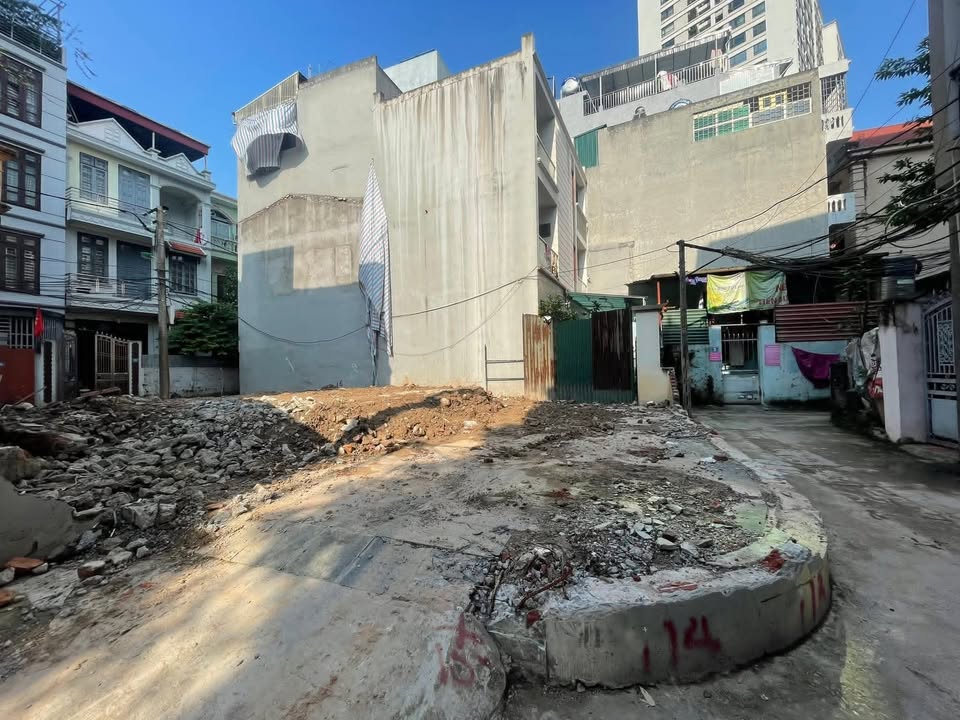 Lô đất 54m² Ngõ 205 Xuân Đỉnh giá 13.2 tỷ - Đầu tư sinh lời ngay!