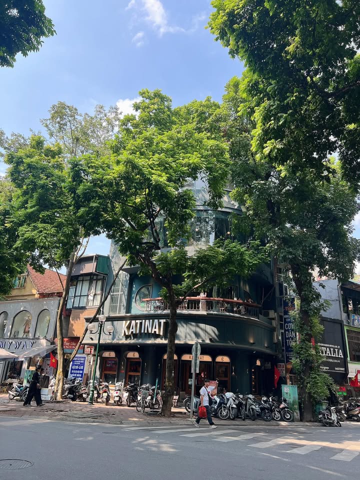 Cho thuê mặt phố Phan Đình Phùng 60m² giá 80 triệu - Vị trí đắc địa, dễ nhận diện!