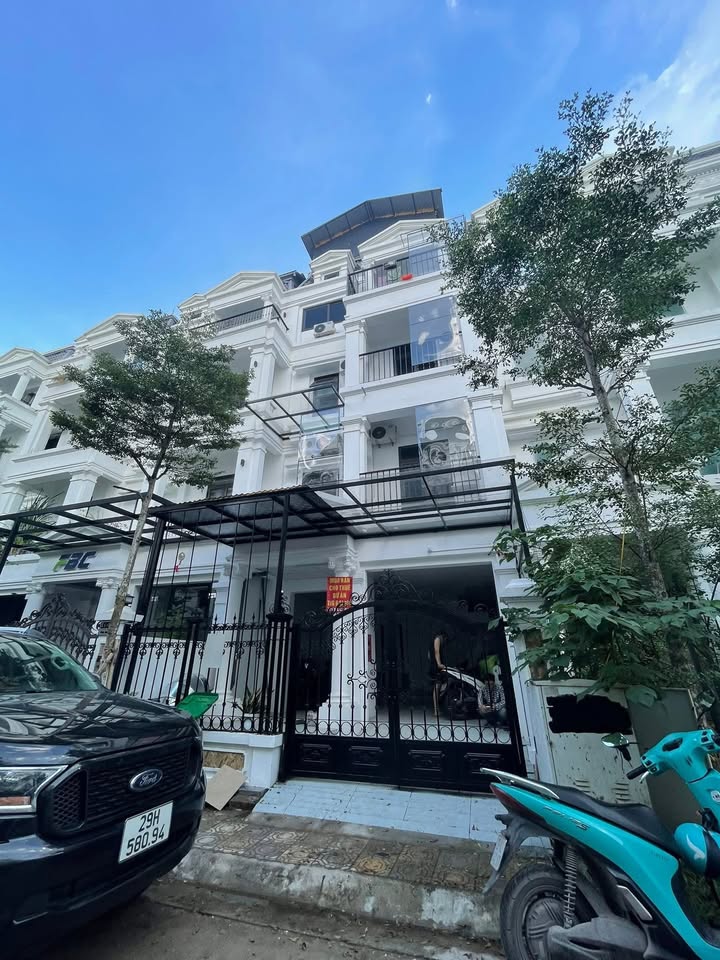 Bán biệt thự liền kề Đại Mỗ 106m² giá 24 tỷ - Đầu tư sinh lời ngay!